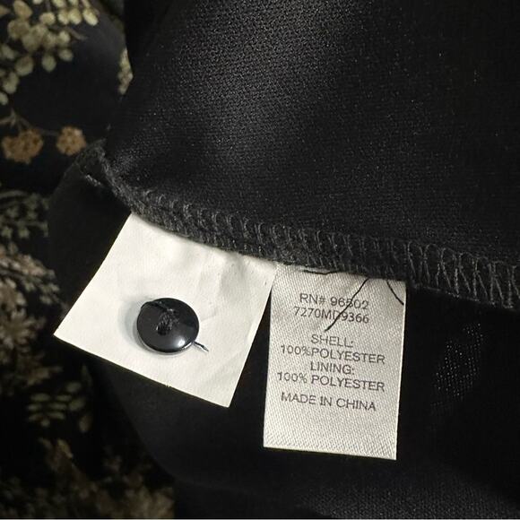 Charming Charlie Ditsy Dark Floral Flutter Sleeve Dress Black Tan Women Large - Picture 8 of 8